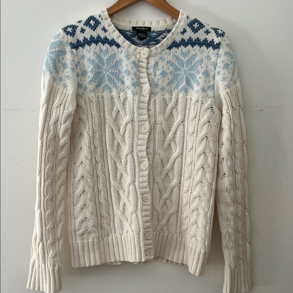 Eddie Bauer Cream and Blue Patterned winter print Cardigan size medium cotton